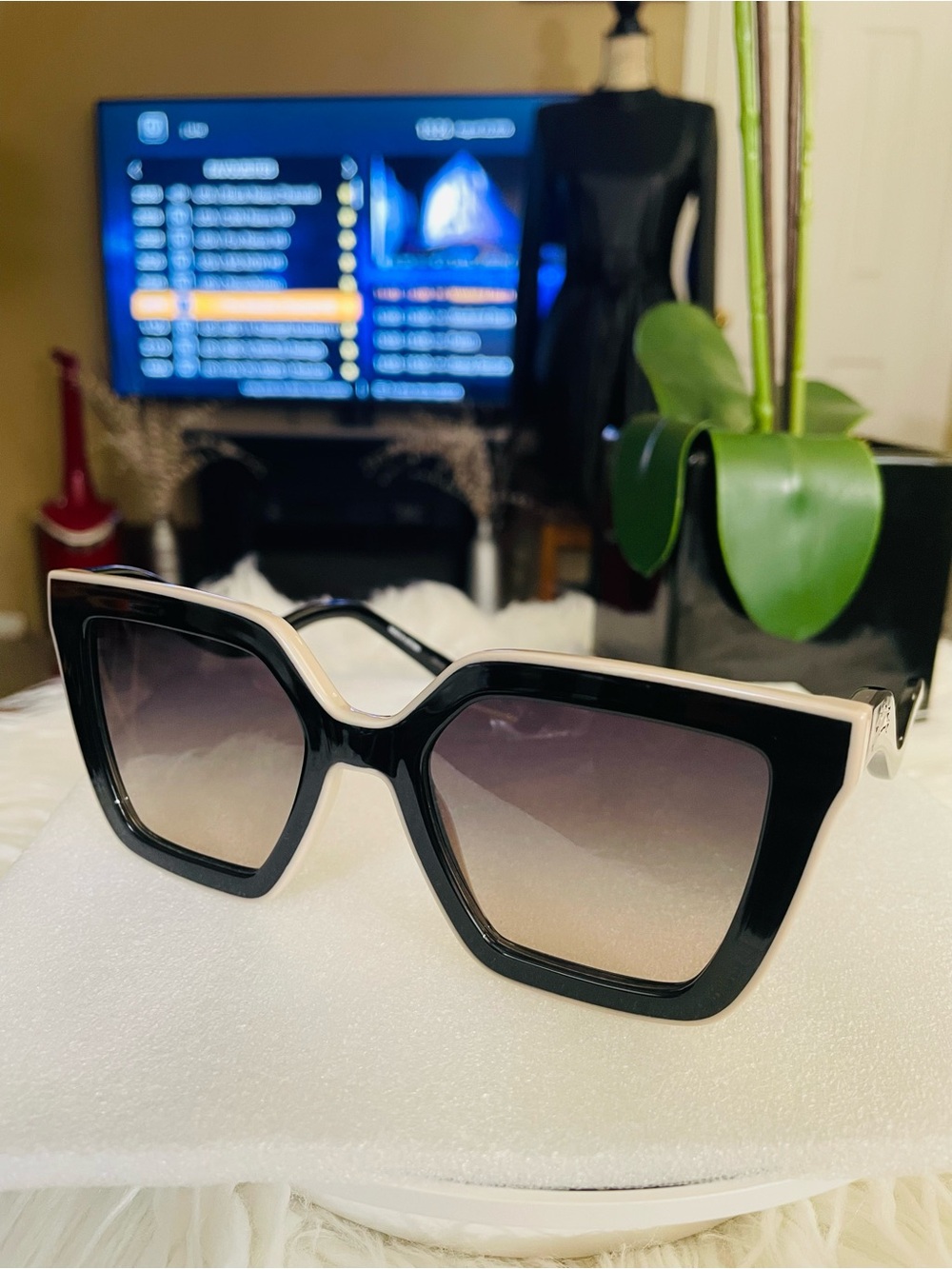 Longchamp Black and Cream Oversized Square Sunglasses